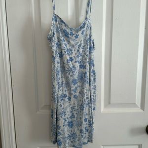 Wild fable xs dress, blue and white flower print